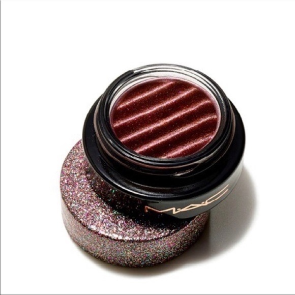 MAC Cosmetics Other - Mac Stairs To The Stars Spellbinder Eyeshadow